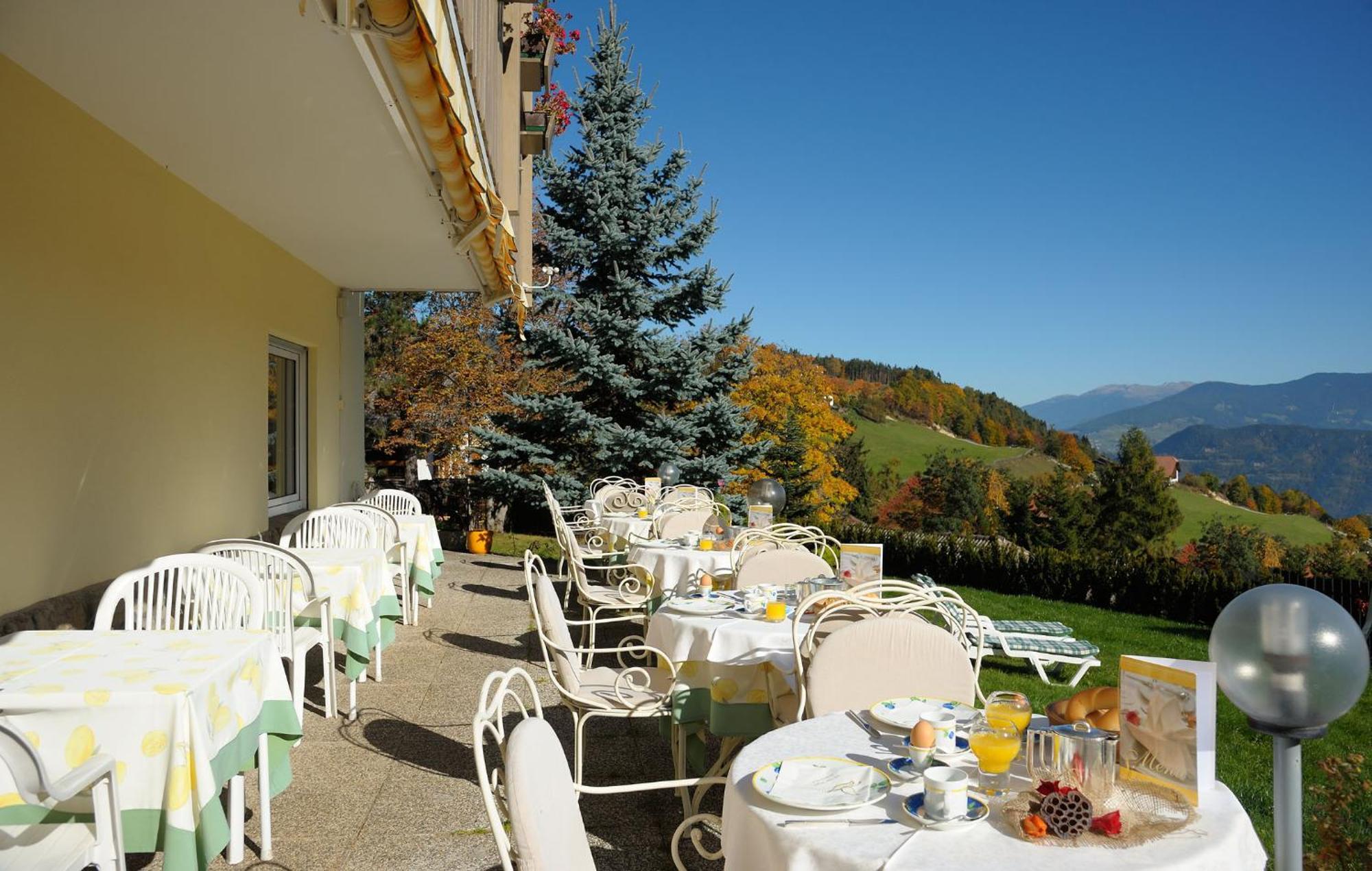 Hotel Dolomitenblick Collalbo Dış mekan fotoğraf